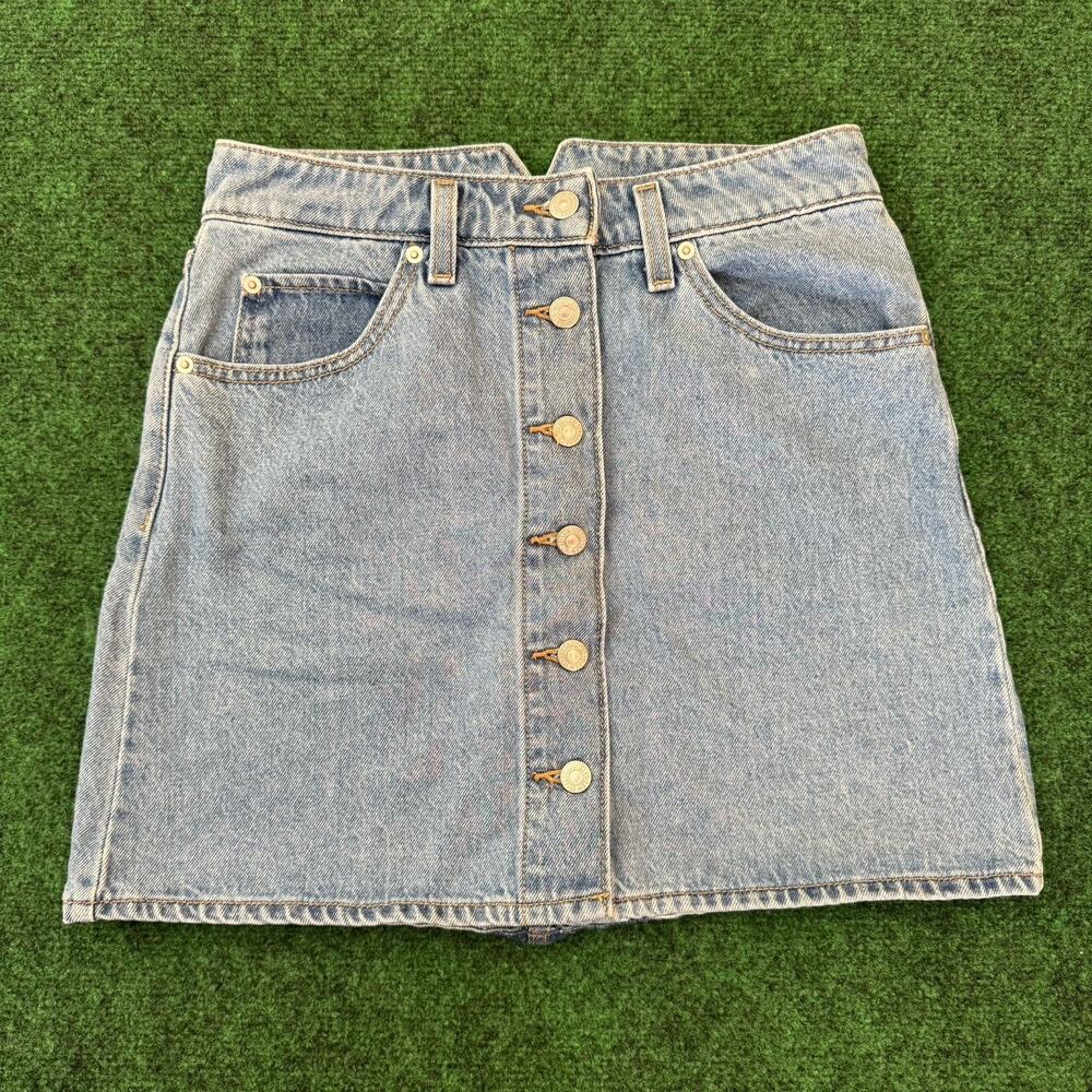 Levi’s Size 27 Denim Jean Full Button Mini Skirt Short Blue 200s Y2K